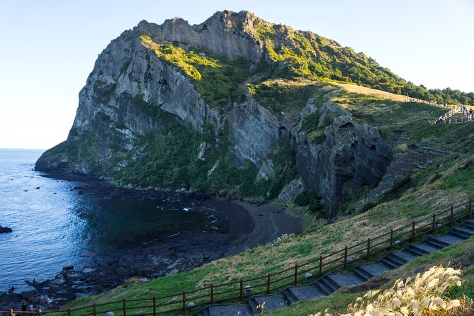Jeju Eastern Must visit Unesco Bus Tour - Seongeup Folk Village and old Jeju life