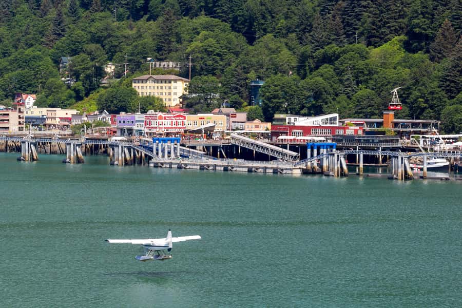 Juneau: City Highlights Bus Tour - Key points at a glance