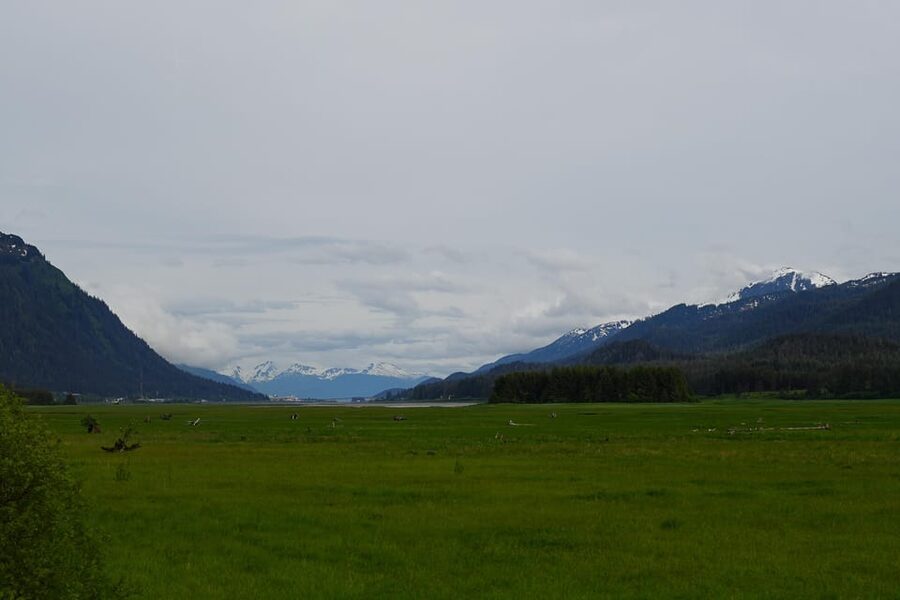 Juneau: City Highlights Bus Tour - The only highway and the 10-mile scenic ride