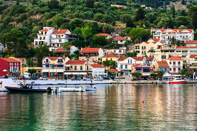 Kefalonia Highlights - Bus & Cruise, Assos & Lunch in Fiscardo - What this Kefalonia day tour does well