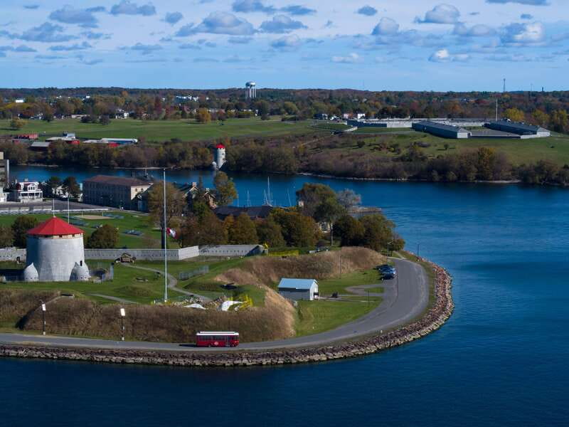 Kingston: Hop-On Hop-Off Trolley Tour - Who will get the most from this tour?