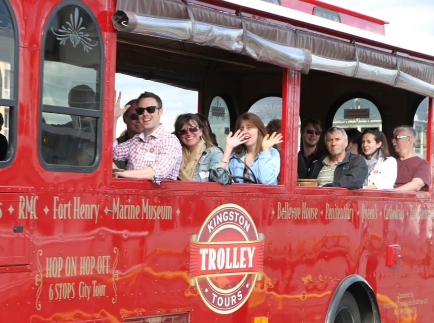 Kingston: Hop-On Hop-Off Trolley Tour - Queen’s University and the downtown districts