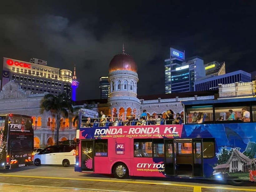 Kuala Lumpur: Ronda Hop-On Hop-Off City Sightseeing Bus Pass - Commentary, seating, and onboard comfort