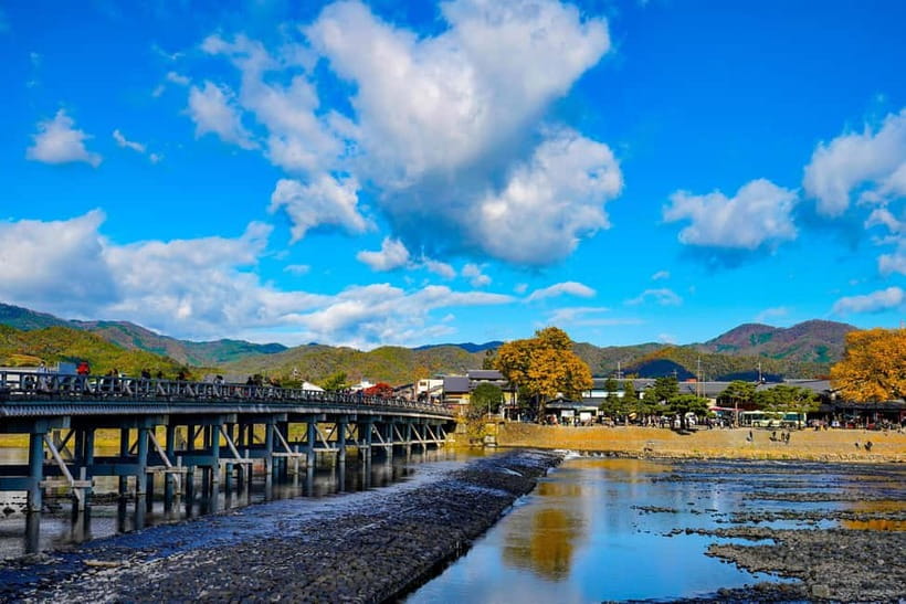 Kyoto/Osaka: Nara, Fushimi Inari Taisha, Arashiyama Bus Tour - Nara Park and the deer messengers