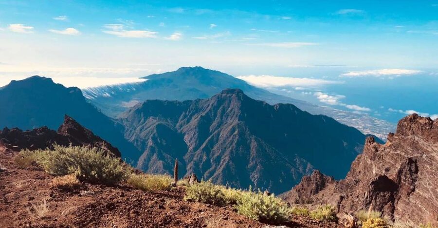 La Palma: Island Highlights Guided Bus Tour - Starting early from the south and east