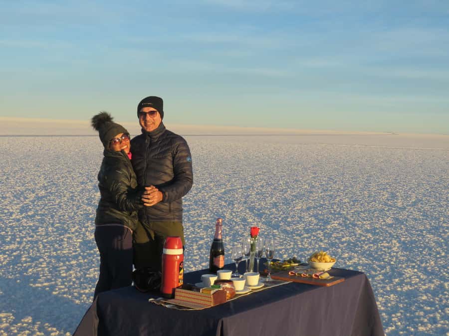 La Paz: 5-Day Uyuni Salt Flats by Bus - Guides, drivers, and group comfort