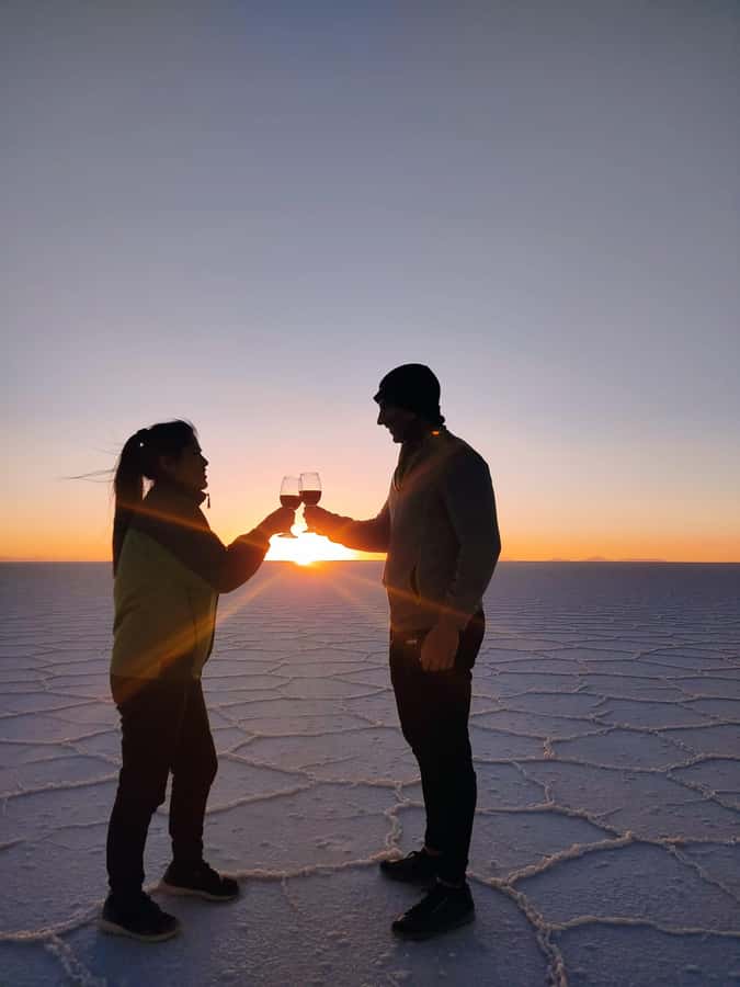 La Paz: Uyuni tour ending in Atacama Chile by bus. - Why this route makes sense from La Paz