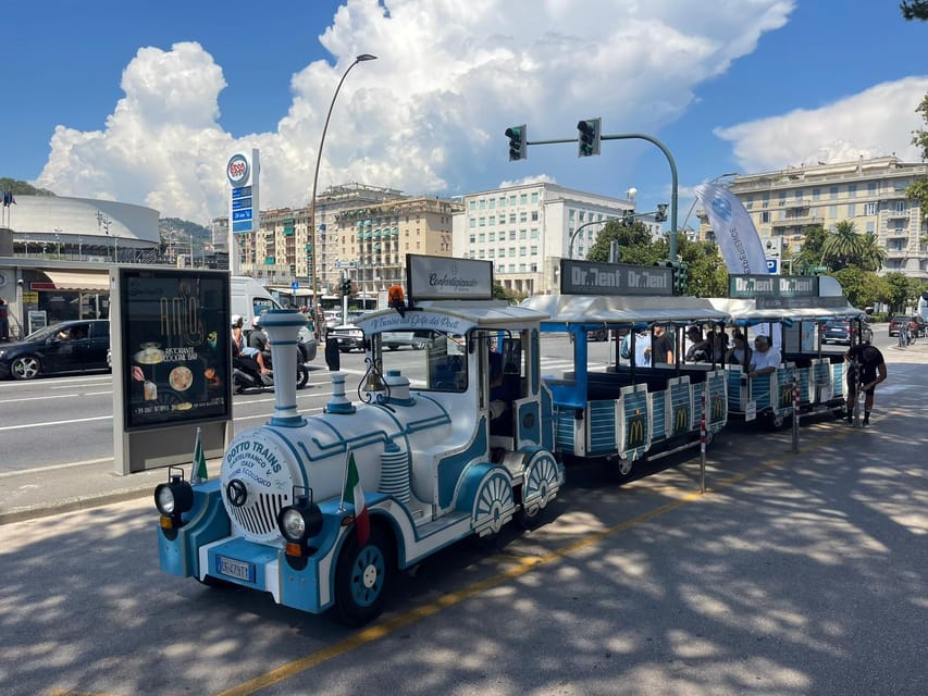 La Spezia: tour HOP ON HOP OFF con trenino e guida turistica - The central stop needs careful handling