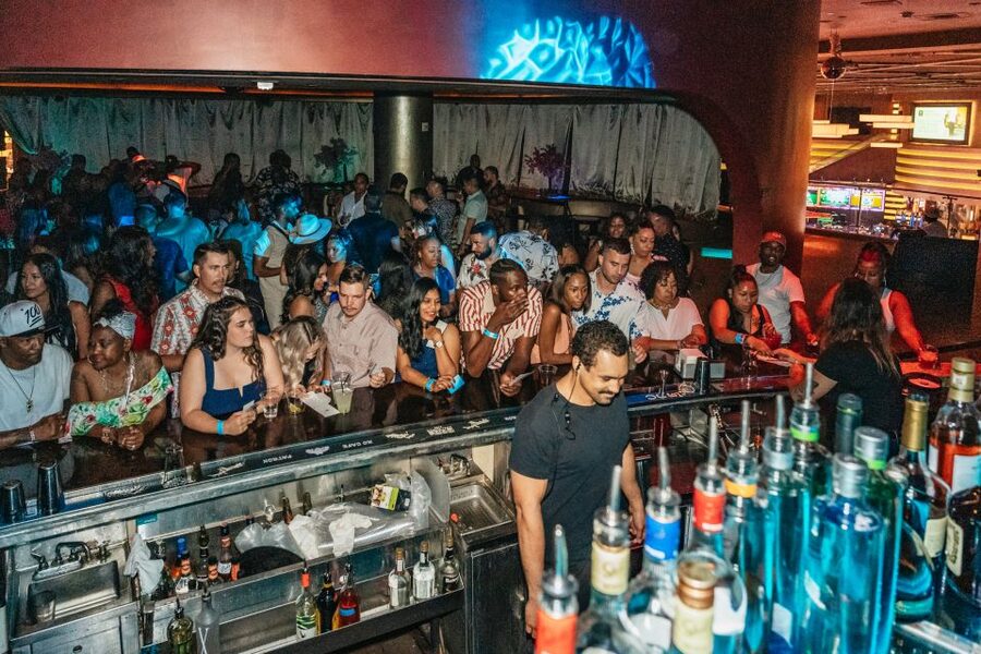 Las Vegas: Club Crawl and Party Bus with Free Drinks - The party bus: free drinks, loud music, and firm rules