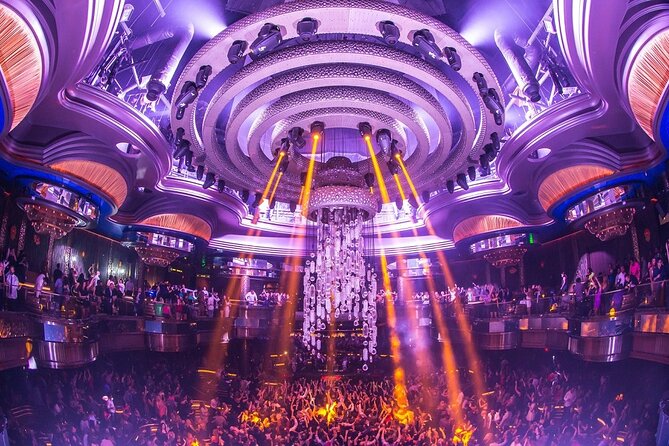 Las Vegas Club Crawl - Party Bus Tour - What the party bus adds to the evening