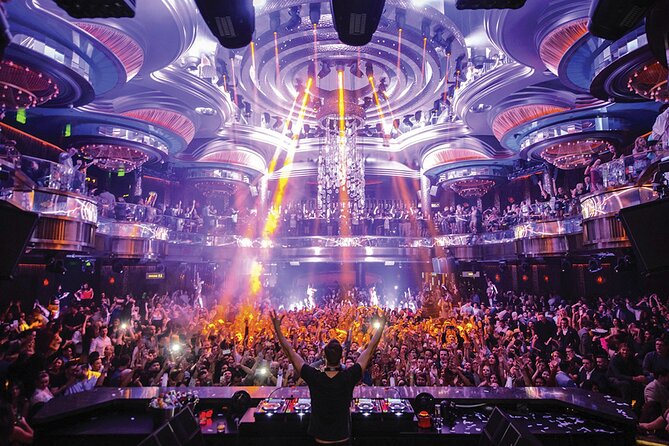 Las Vegas Club Crawl with Party Bus and Free Drinks - Key points before you book