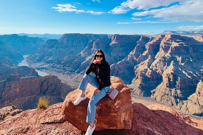 Las Vegas: Grand Canyon West Rim Bus Tour with Skywalk - Eagle Point and the glass Skywalk