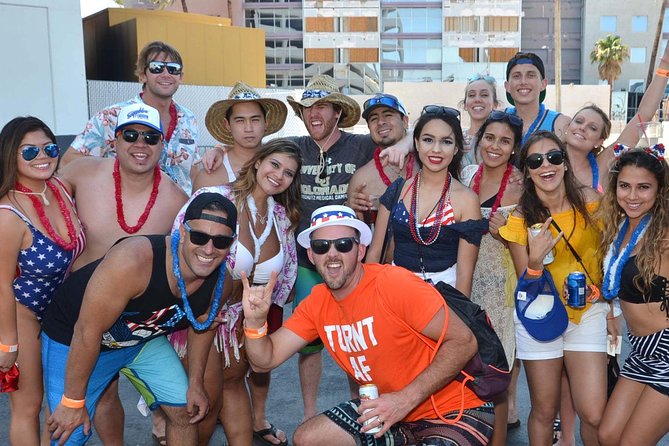 Las Vegas Nightclub or Pool Party Crawl with Luxury Party Bus - How the nightclub route works