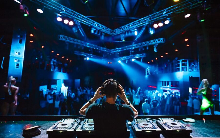 Las Vegas: Party Bus Nightclub Crawl - Quick Points To Know