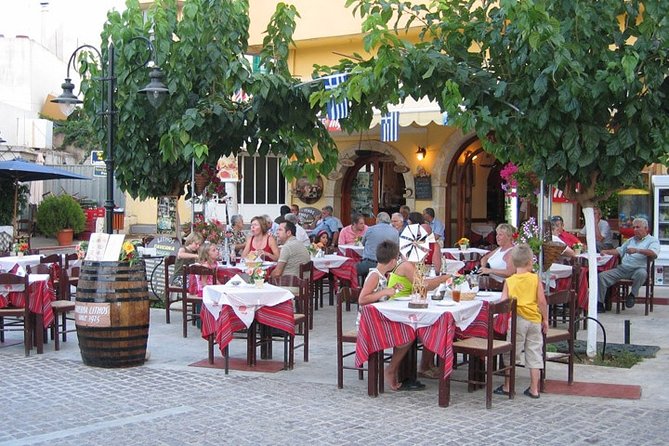 LASSITHI & KNOSSOS CRETE, full day professional guided coach tour - Who should book this Crete tour?