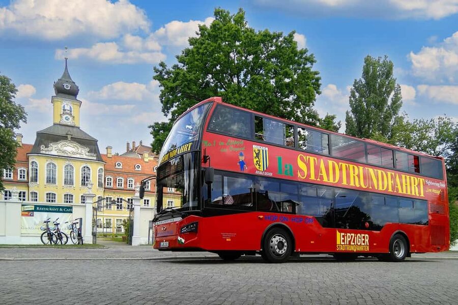 Leipzig: Bus Tour - Zoo, Gondwanaland, and the northern neighborhoods