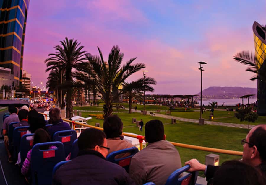 Lima : City tour 360° Panoramic bus - Sightseeing Tour - How traffic affects the four-hour plan