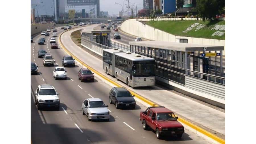 LIMA WALKING TOUR CATACOMBS FROM MIRAFLORES, HISTORICAL CENTER, WINES+BUS - Santo Domingo and San Francisco