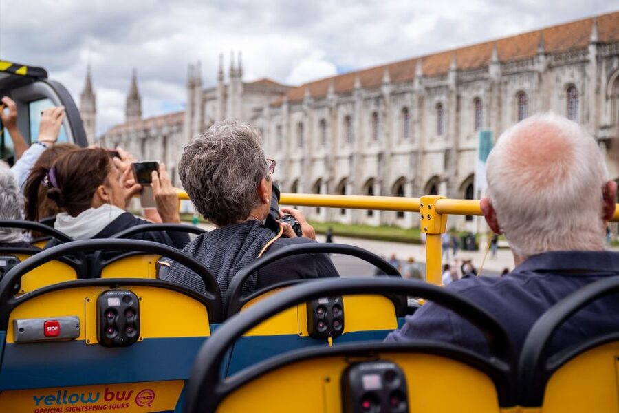 Lisbon: 1-or 2-Day Hop-On Hop-Off Bus Tour - Audio commentary is useful, with a few weak spots