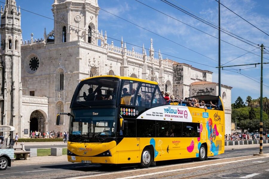 Lisbon: 1-or 2-Day Hop-On Hop-Off Bus Tour - Timing matters more than the ticket suggests