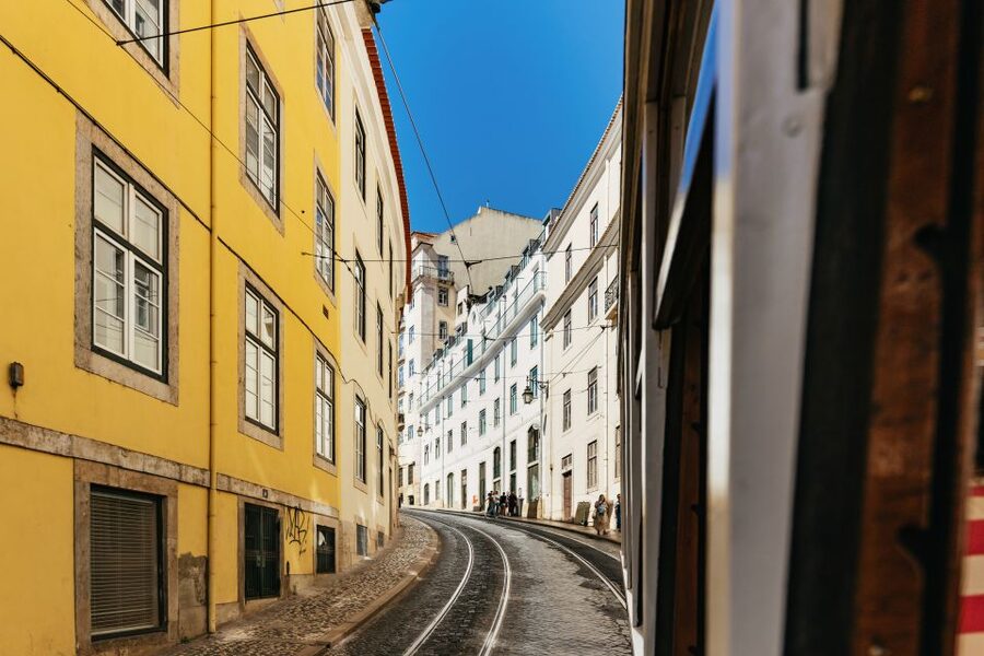 Lisbon: 72/96-Hour Hop-On Hop-Off Bus, Tram & Boat Ticket - Audio commentary and comfort on board