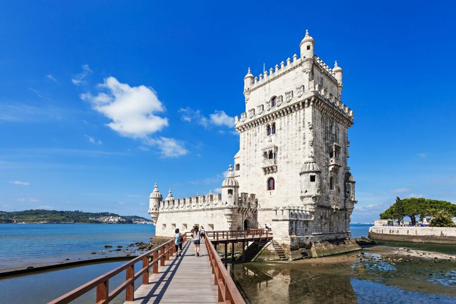 Lisbon: Boat Tour Ticket and Hop-on Hop-off 48-Hour Bus. - The free tram benefit and Carris Museum