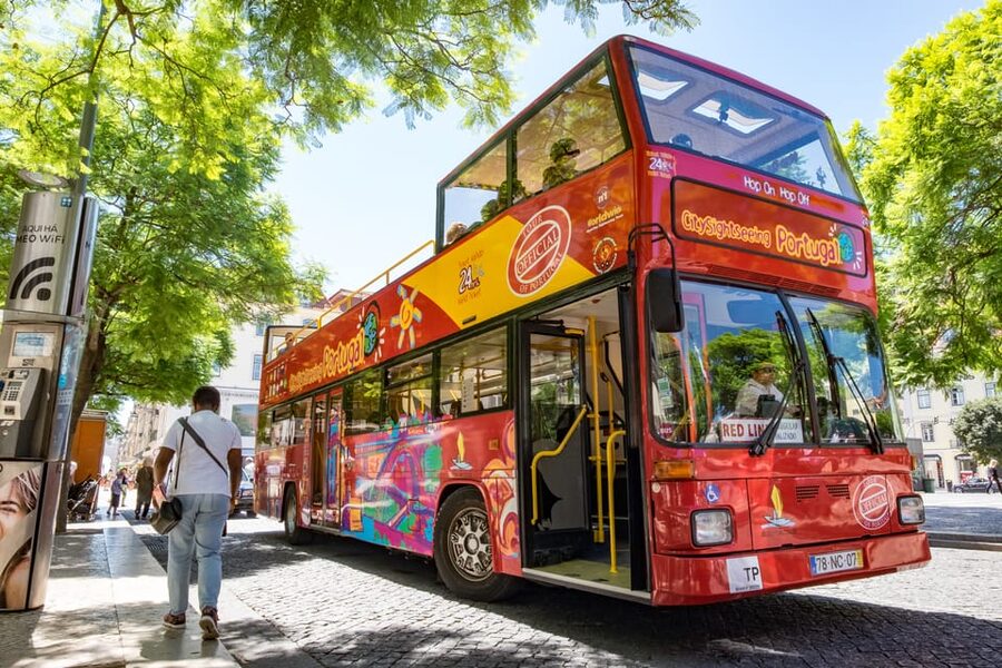 Lisbon: City Sightseeing Hop-On Hop-Off Bus Tour - Start at Marquês de Pombal, then learn the city’s shape