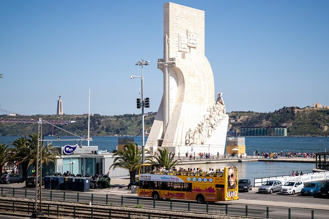 Lisbon Hop-On Hop-Off Bus Tour and River Cruise - The first loop: central Lisbon to Belém
