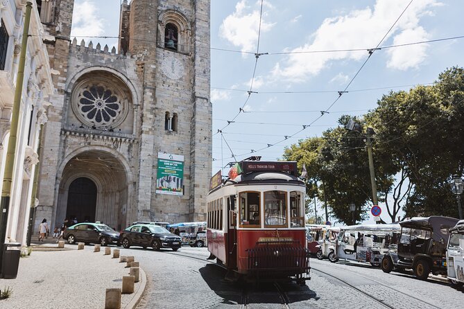 Lisbon Hop-On Hop-Off Bus, Tram Tour, River Cruise for 72/96Hour - Starting at Restauradores and Rossio