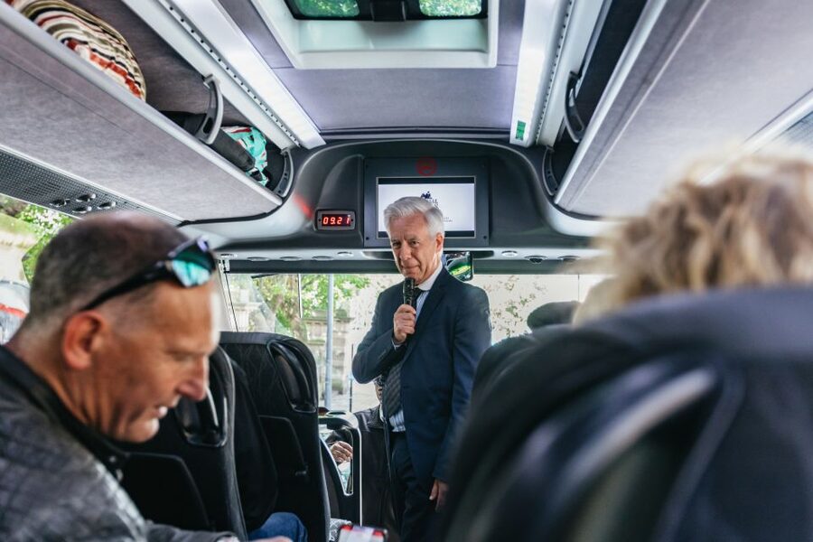Liverpool: Official Peaky Blinders Coach Tour of Merseyside - The guide can make or break the experience