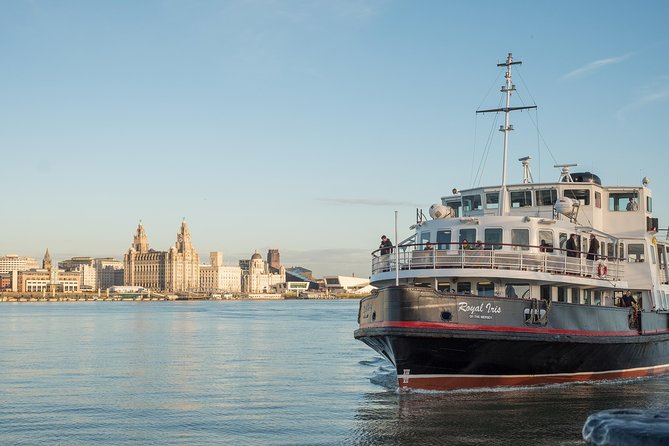 Liverpool: River Cruise & Sightseeing Bus Tour - Find the Bus at Pier Head