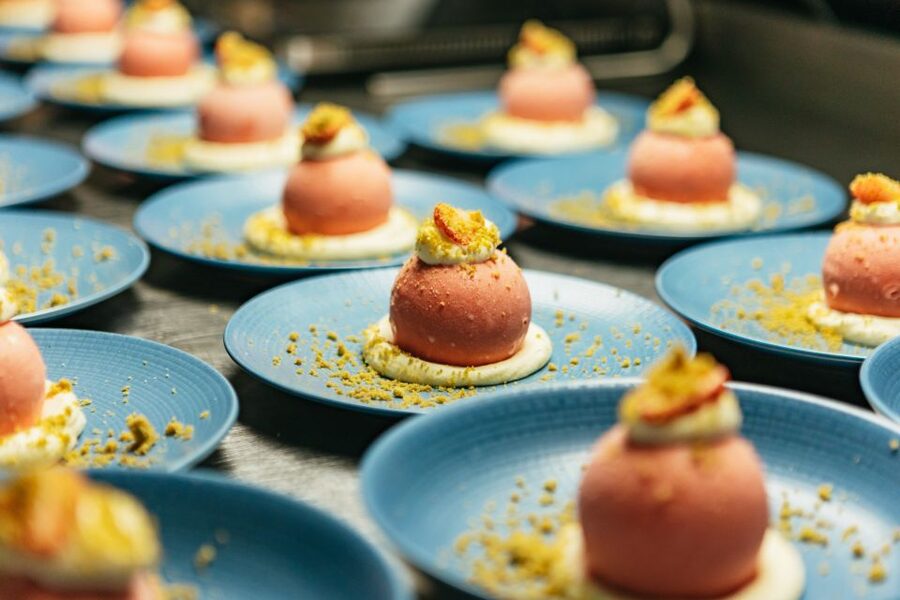 London: 6-Course Gourmet Dinner on a Luxury Coach - Final verdict: book it for the occasion