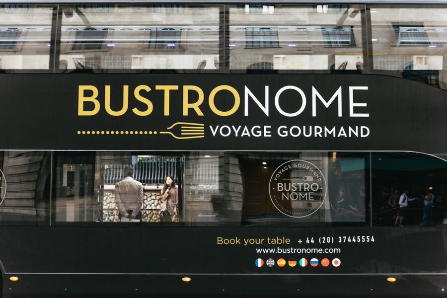 London: 6-Course Gourmet Dinner on a Luxury Coach - Who should book this London dinner coach?