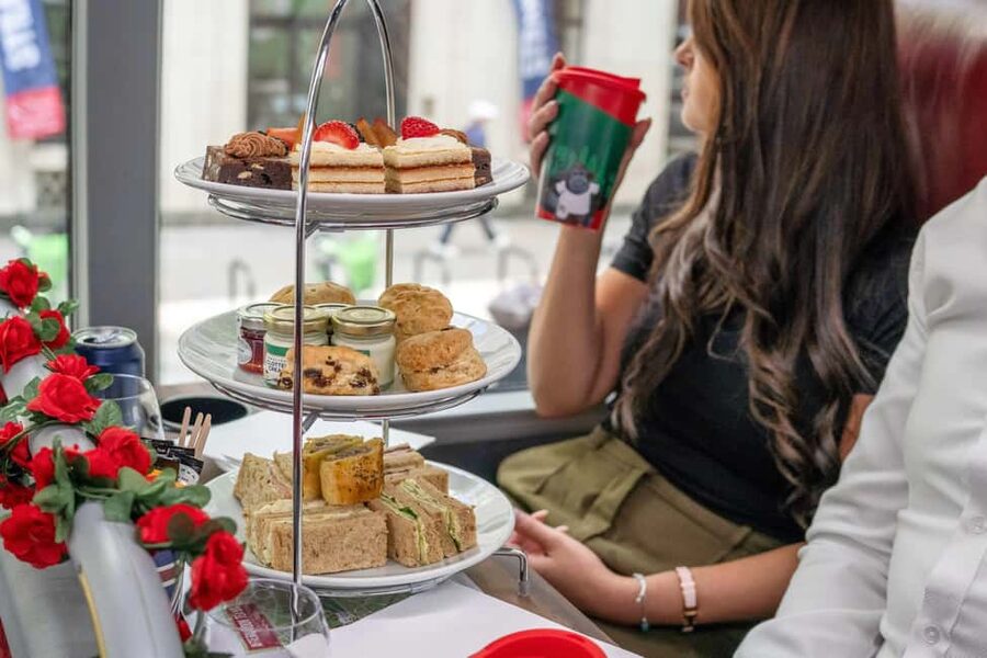 London: Afternoon Tea Bus Tour & London Eye Option - Key points to know before you book