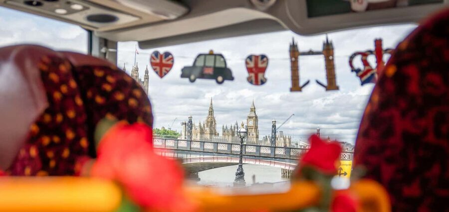 London: Afternoon Tea Bus Tour & London Eye Option - What this London tea bus tour is really like