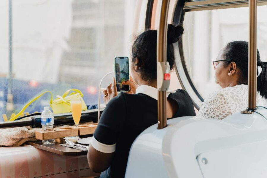 London: Afternoon Tea Bus with a Glass of Prosecco - Music, birthdays, and the social mood