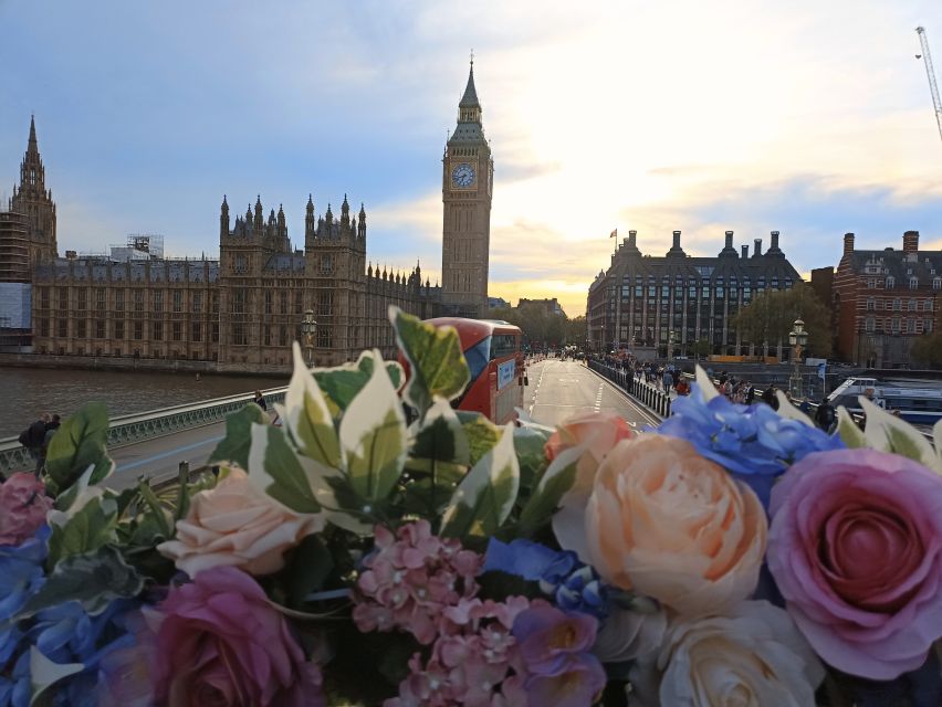London: Bar Bus Tour by Tootbus - How much value do you get for $36.77?