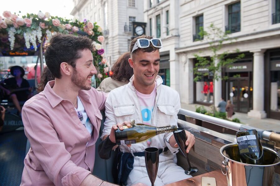 London: Bar Bus Tour by Tootbus - Should you book the Tootbus Bar Bus?