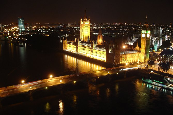 London by Night Bus Tour with Christmas Lights and Live Guide - Fortnum & Mason adds a classic London touch