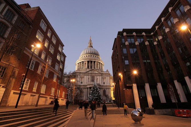 London by Night Sightseeing Open Top Bus Tour with Live Guide - St. Paul’s Cathedral, Trafalgar Square, and Piccadilly