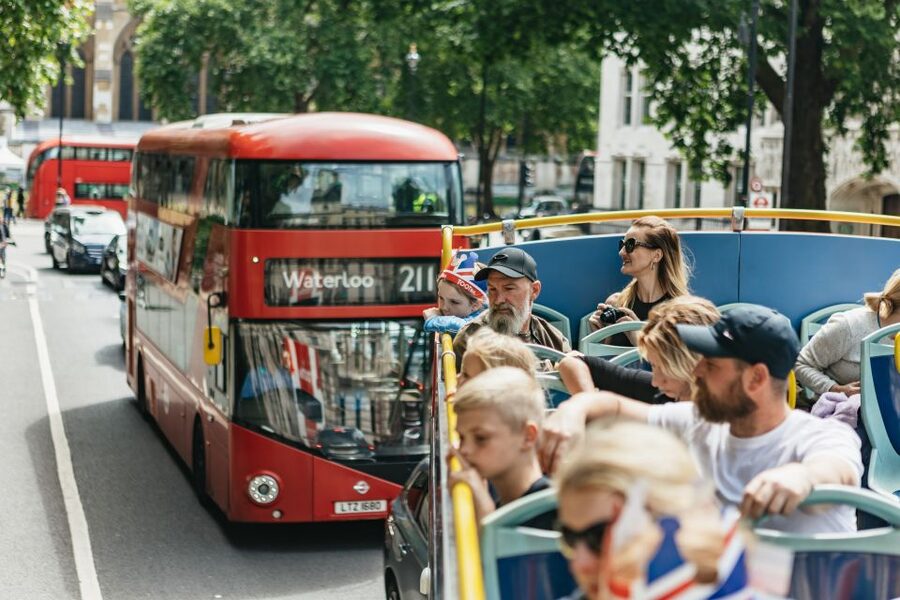 London: Children's Open Top Bus Tour - Using the Tootbus app after the ride