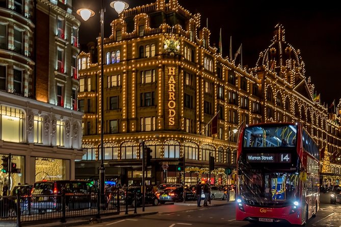 London Christmas Lights Tour by Vintage Double-Decker Bus - Trafalgar Square and the first Christmas sights