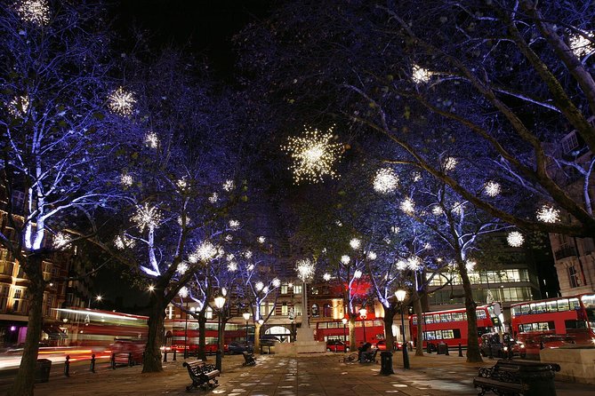 London Christmas Lights Tour by Vintage Double-Decker Bus - Piccadilly Circus, Regent Street, and Oxford Street