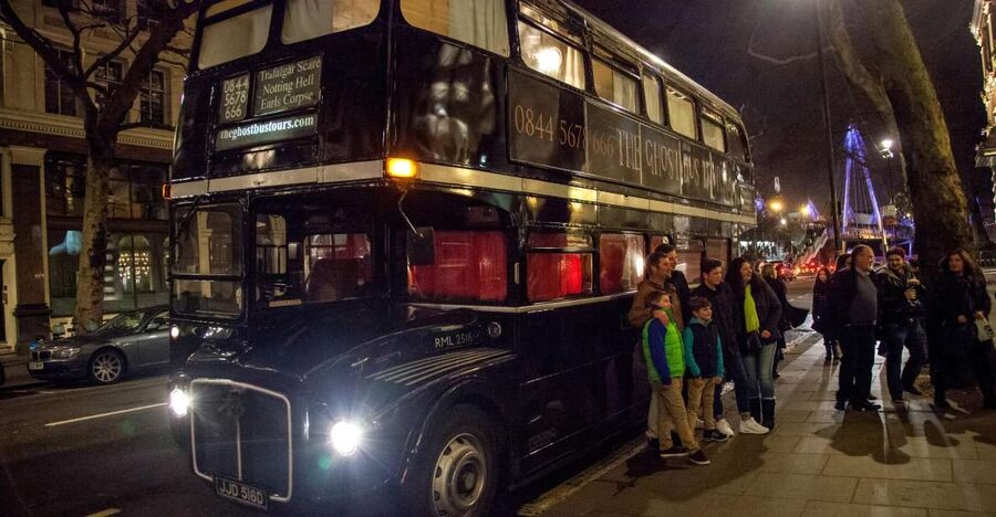 London: Comedy Horror Ghost Tour on a Bus - Key points to know before you book