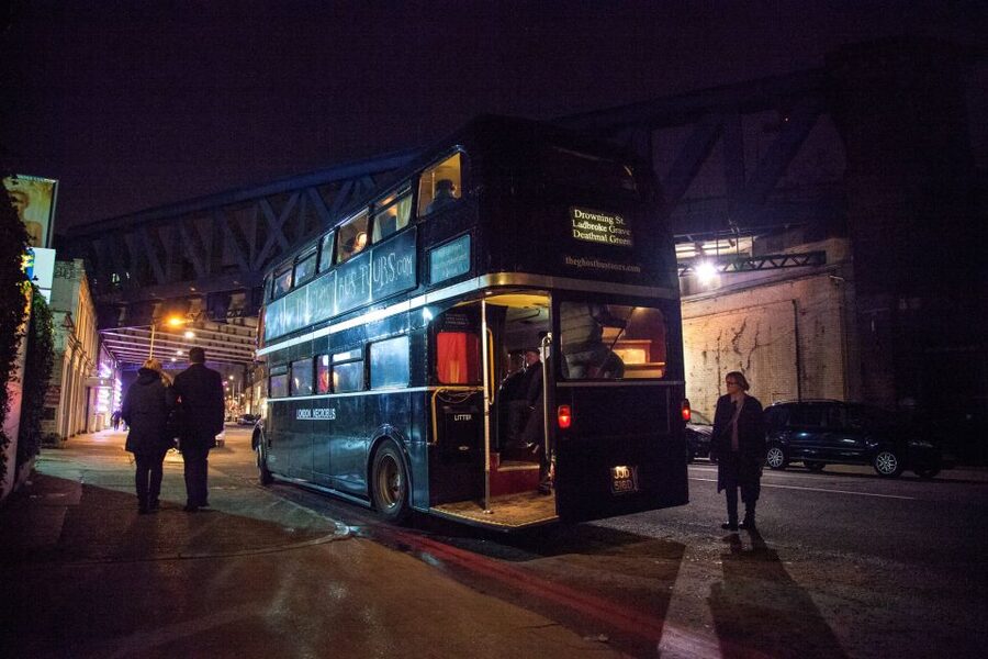 London: Comedy Horror Ghost Tour on a Bus - West End sights with a macabre twist