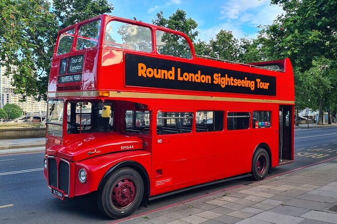 London: Guided Sightseeing Tour on a Vintage Open-Top Bus - Royal Courts of Justice and St. Paul’s Cathedral