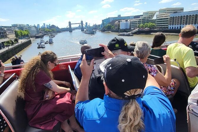 London: Guided Sightseeing Tour on a Vintage Open-Top Bus - Monument, the Tower of London, and Tower Bridge