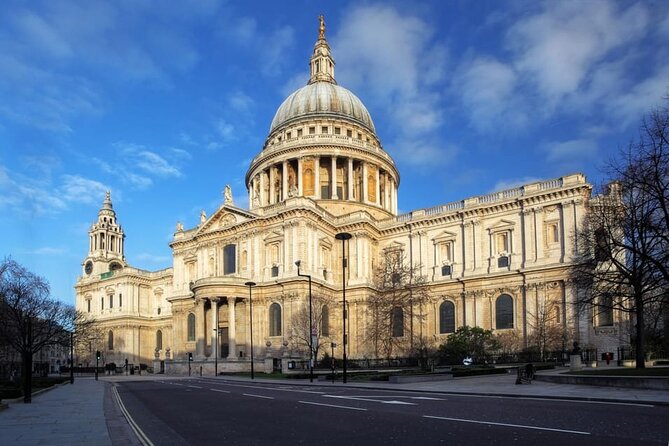 London: Guided Sightseeing Tour on a Vintage Open-Top Bus - Whitehall, 10 Downing Street, and Trafalgar Square