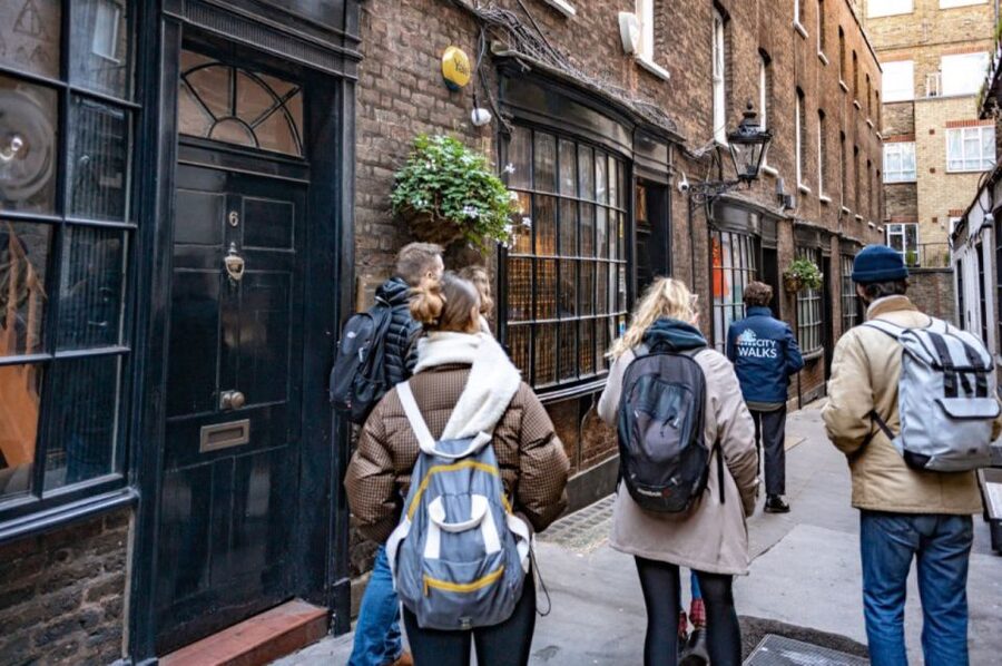 London: Harry Potter Walk, Hop-on Hop-off Bus Tour & Cruise - The Thames cruise from Westminster Pier to Tower Pier