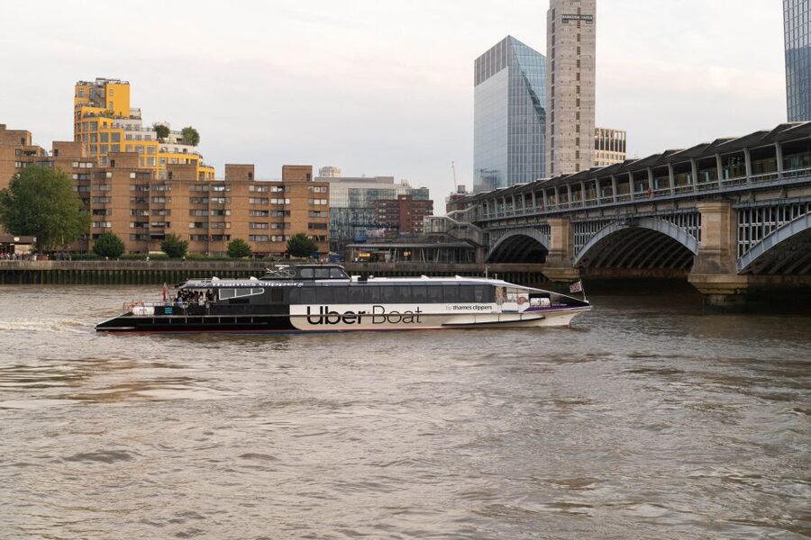 London: Hop-On Hop-Off 1-Day River Sightseeing Adventure - Daytime or evening: choosing the right mood